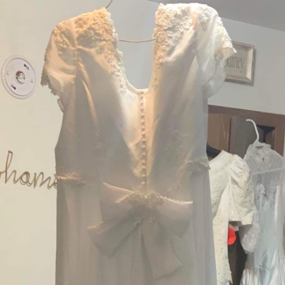 Wedding dress